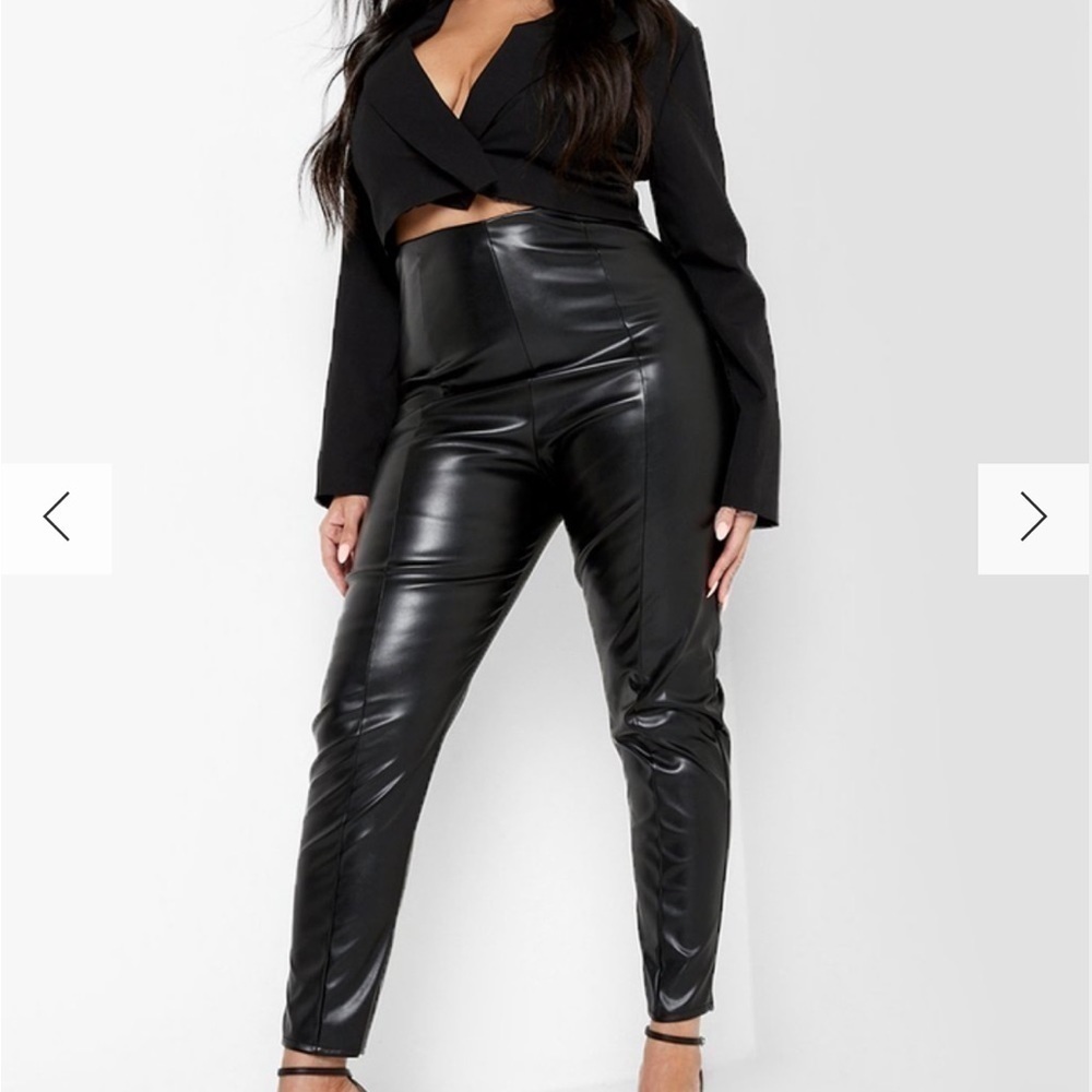 NEW Boohoo‎ Plus Size SEAM FRONT PU LEGGINGS